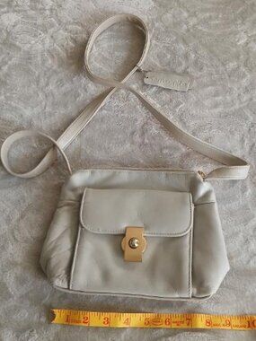 Samsonite crossbody leather cream
